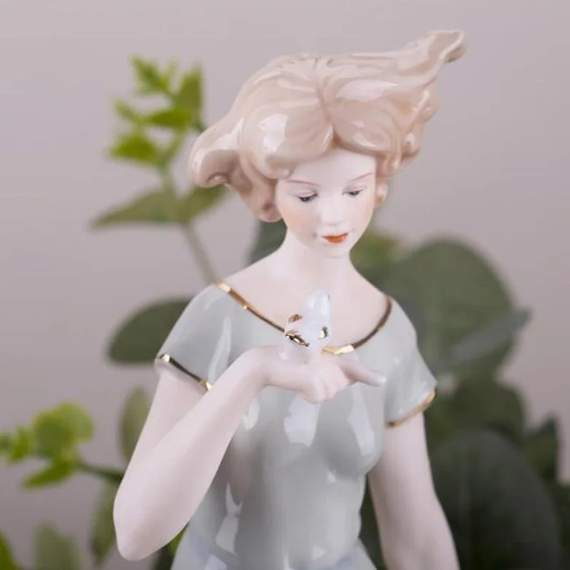 Europe Ceramic Beauty Figurine - Nutcracker Figurine review and price
